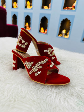 Hitiksha (Heels)