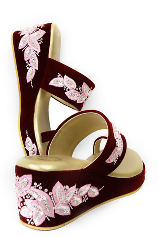 Tanu (Wedges)