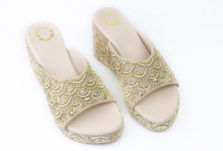 Savya (Wedges)