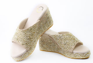 Savya (Wedges)