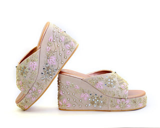 Kanak Mayoor(Wedges)
