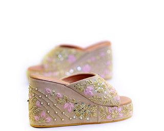 Kanak Mayoor(Wedges)