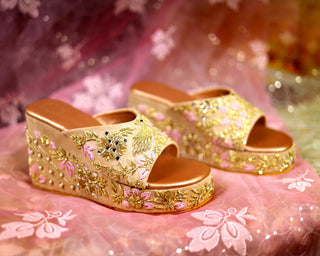 Kanak Mayoor(Wedges)