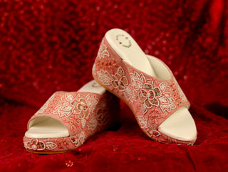 Dakshin (Wedges)