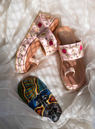 Dhana (Wedges)