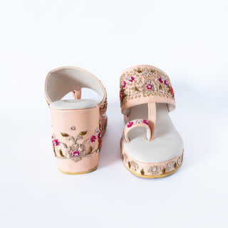 Wageesha (Wedges)