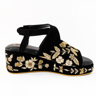 Zari (Wedges)