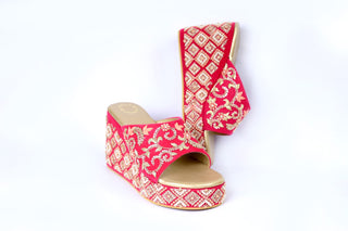 Ashni (Wedges)