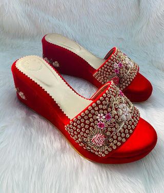 Vaari (Wedges)
